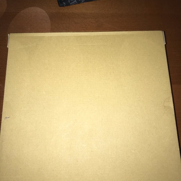 OUT OF STOCK BAPE PLATE - Picture 4 of 5